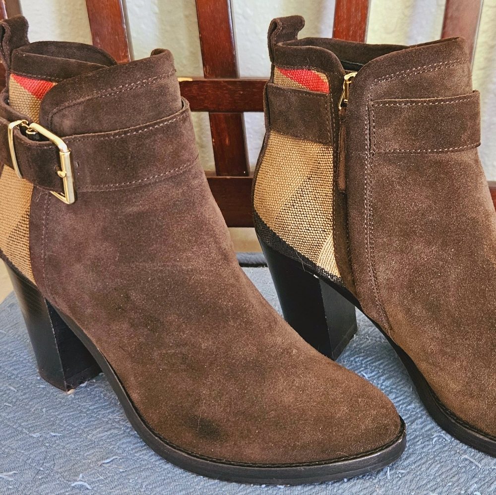 Burberry Madelina Check Brown Suede Block Heel Bootie Size 35.5C